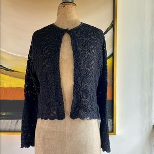 VTG 90s Cropped black floral lace blouse